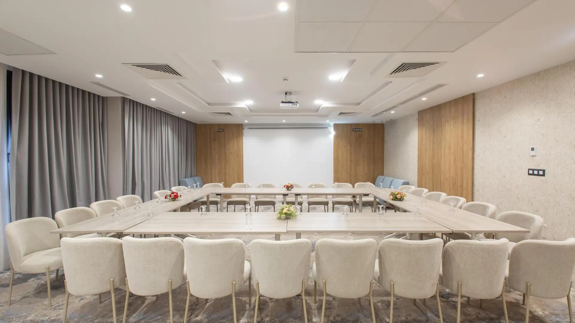 酒店 Kyriad Prestige City Center 突尼斯